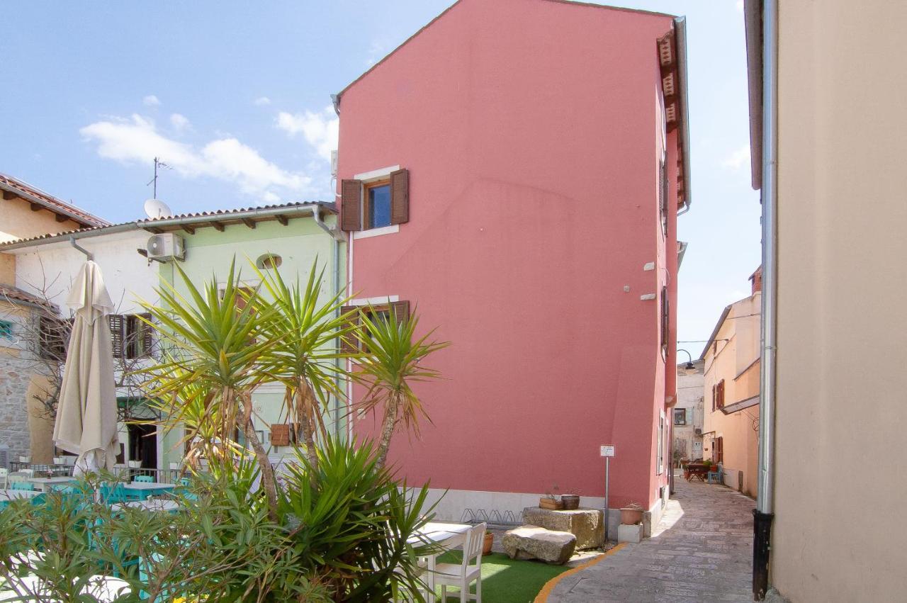 Fazana City Rooms With Free Parking Exteriér fotografie