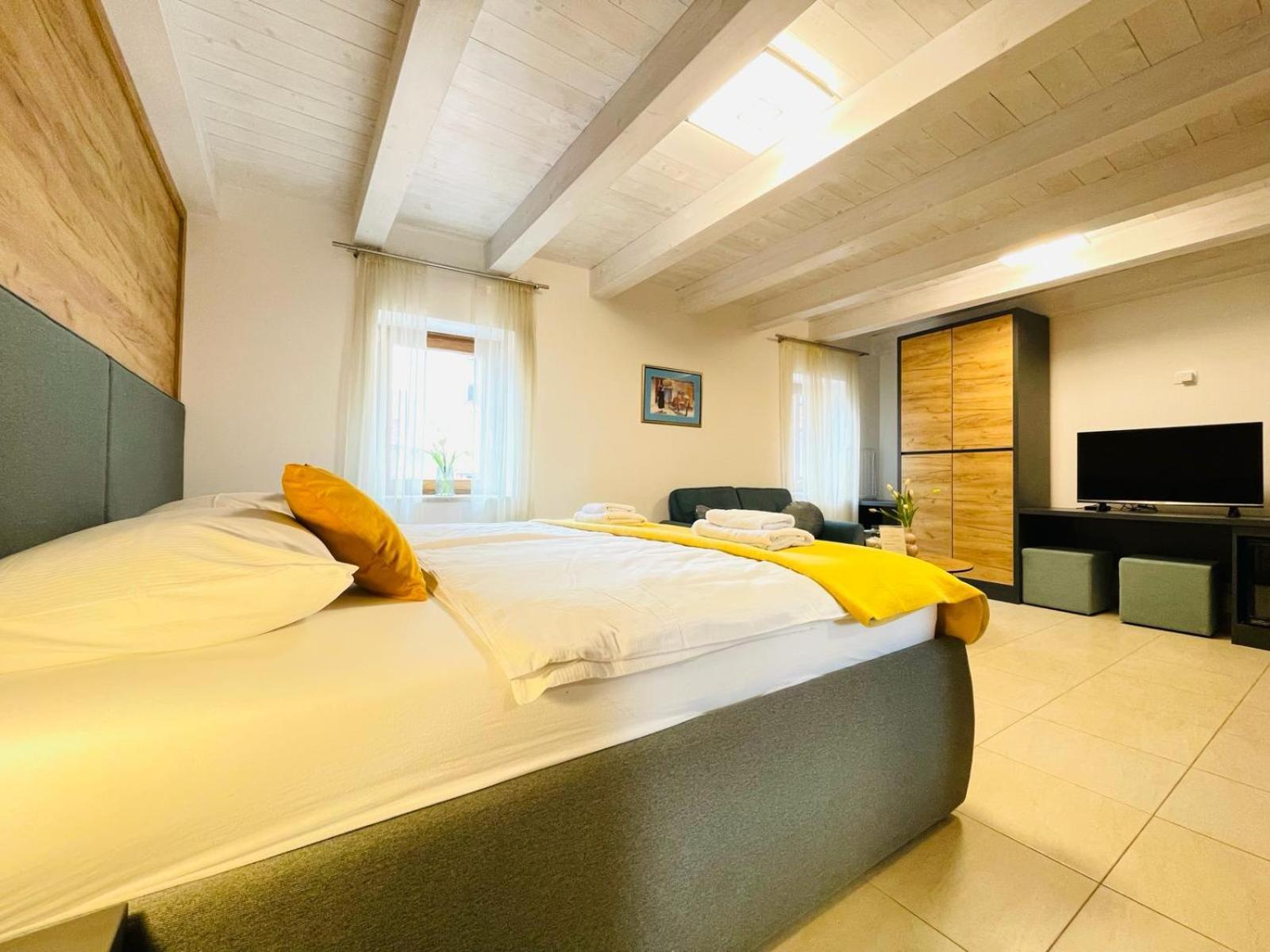Fazana City Rooms With Free Parking Exteriér fotografie